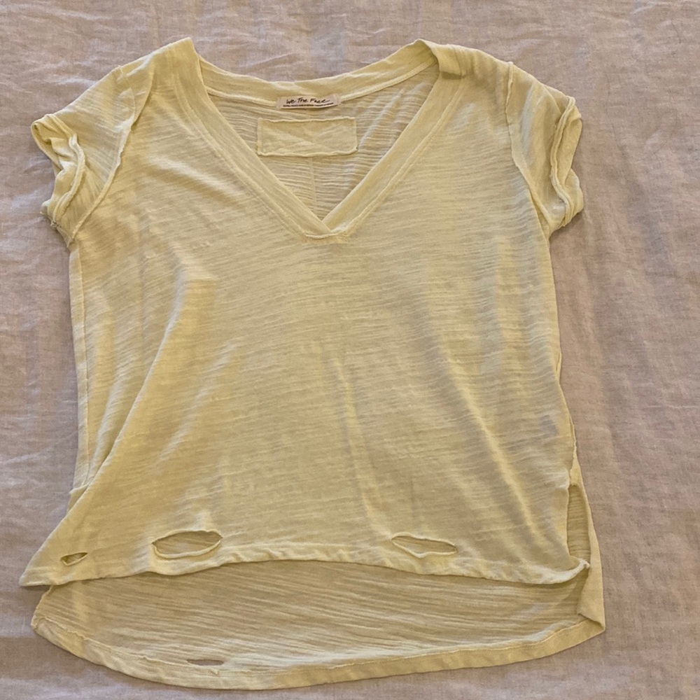 We The Free / Free People | Tshirt | Size XS | Pale yellow